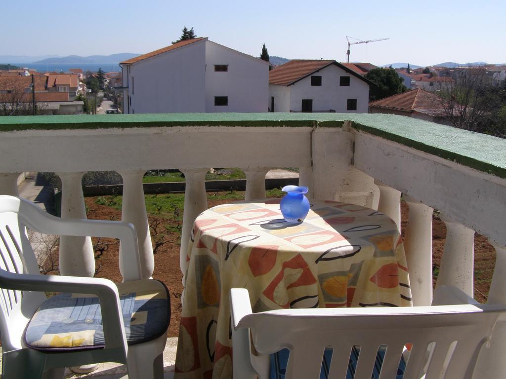 Apartments Meri Водице Экстерьер фото