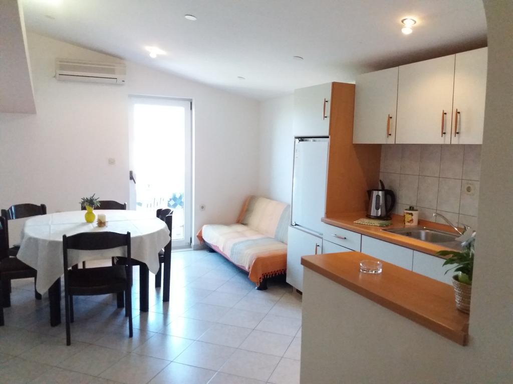 Apartments Meri Водице Экстерьер фото
