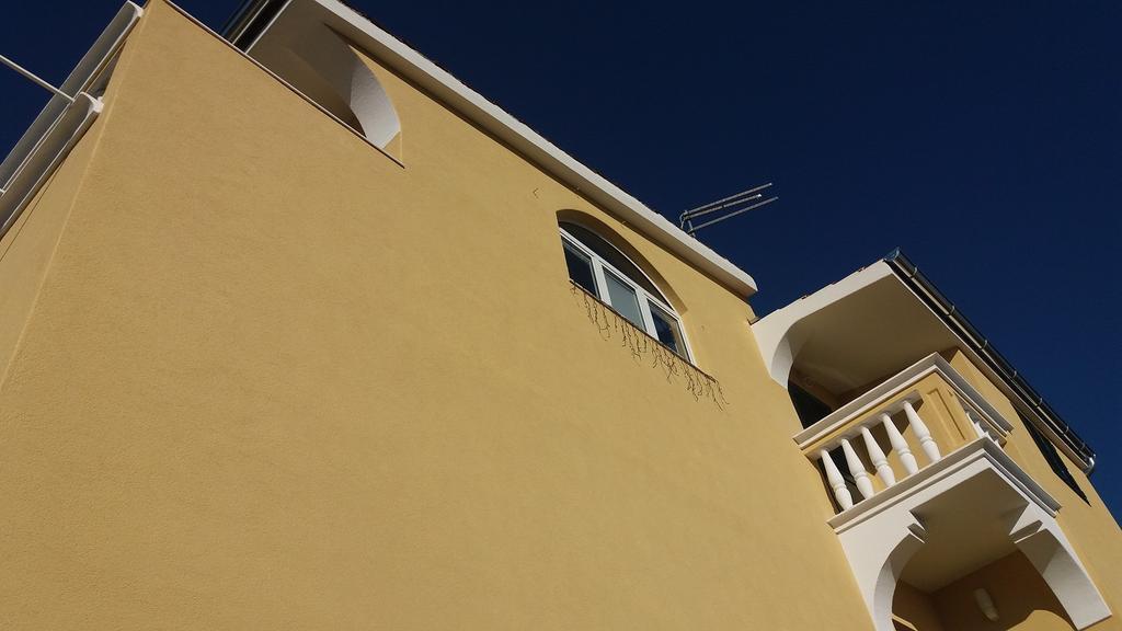 Apartments Meri Водице Экстерьер фото